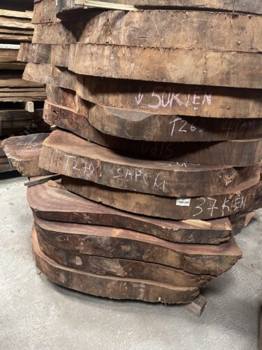 Professionel træ leverandør af kvalitetstræ | DK Wood Lumber ApS